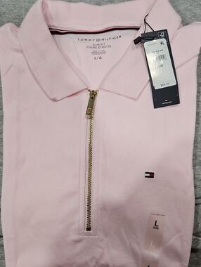Tommy Hilfiger Light Pink Slim Half-Zip Polo with Gold Zipper